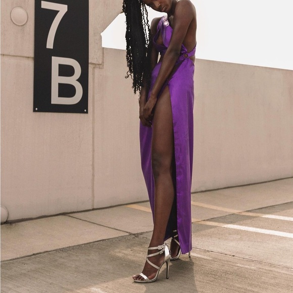 Purple Sequin Cut-out Maxi Dress S-L - Picture 8 of 9